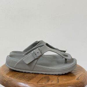 Skechers Luxe Foam Women's Size 6 Flip Flops Sandals GreenComfortable